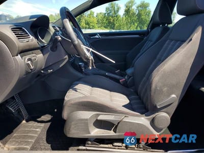 Zdjęcie 7 z 12 samochodu: 2012 VOLKSWAGEN GTI VIN:WVWFD7AJ8CW272005 - miniatura