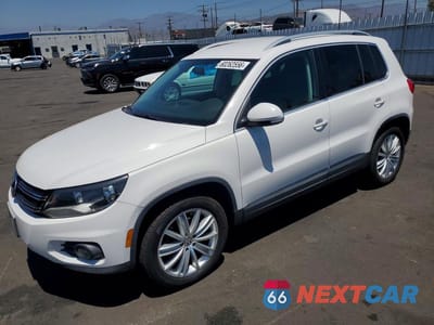 2012 VOLKSWAGEN TIGUAN S WVGAV7AX5CW606224 - główne zdjęcie licytacji z USA - miniatura