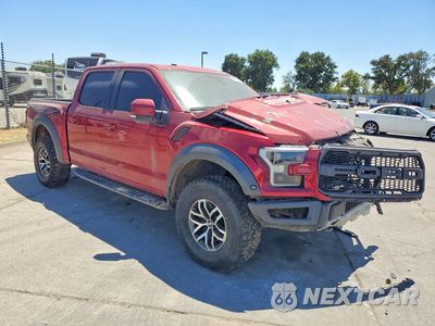Czwarte zdjęcie samochodu z boku: 2018 FORD F150 RAPTOR VIN:1FTFW1RG3JFC46294 - miniatura