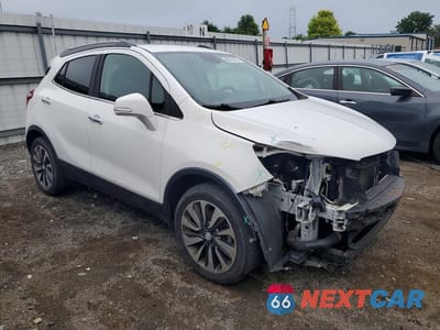 Czwarte zdjęcie samochodu z boku: 2019 BUICK ENCORE ESSENCE VIN:KL4CJGSM0KB847623 - miniatura