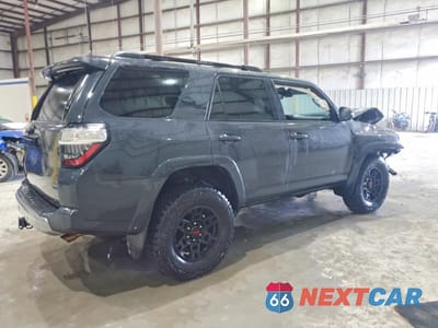 Trzecie zdjęcie samochodu z tyłu: 2024 TOYOTA 4RUNNER TRD OFF-ROAD PREMIUM VIN:JTERU5JR7R6300890 - miniatura