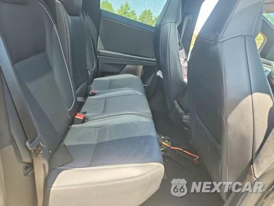 Zdjęcie 10 z 13 samochodu: 2024 TESLA CYBERTRUCK VIN:7G2CEHEE5RA056042 - miniatura
