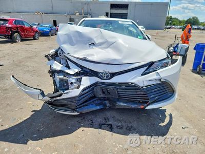 Piąte zdjęcie samochodu w środku: 2024 TOYOTA CAMRY LE VIN:4T1C31AK0RU629673 - miniatura