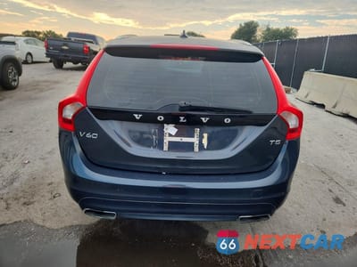 Zdjęcie 6 z 13 samochodu: 2015 VOLVO V60 PREMIER VIN:YV126MEB2F1199574 - miniatura