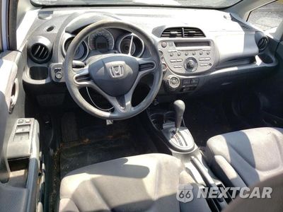 Zdjęcie 8 z 12 samochodu: 2009 HONDA FIT VIN:JHMGE88229C004212 - miniatura
