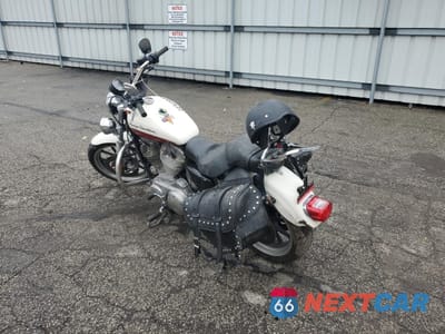 Trzecie zdjęcie samochodu z tyłu: 2011 HARLEY-DAVIDSON XL883 L VIN:1HD4CR210BC405956 - miniatura