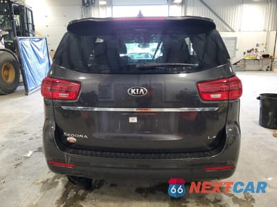 Zdjęcie 6 z 14 samochodu: 2019 KIA SEDONA LX VIN:KNDMB5C13K6555702 - miniatura