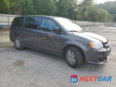 Czwarte zdjęcie samochodu z boku: 2018 DODGE GRAND CARAVAN SE VIN:2C4RDGBG1JR136689 - miniatura