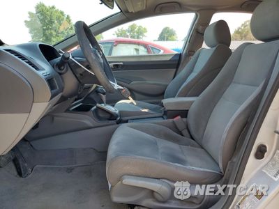 Zdjęcie 7 z 14 samochodu: 2010 HONDA CIVIC LX VIN:2HGFA1F5XAH319954 - miniatura