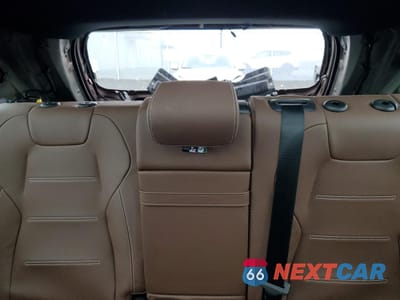 Zdjęcie 10 z 14 samochodu: 2022 MERCEDES-BENZ GLA 35 AMG VIN:W1N4N5BB3NJ342020 - miniatura