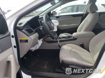 Zdjęcie 7 z 12 samochodu: 2017 HYUNDAI SONATA SE VIN:5NPE24AF2HH587763 - miniatura