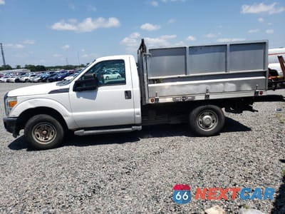 Drugie zdjęcie samochodu z przodu: 2013 FORD F250 SUPER DUTY VIN:1FDBF2A68DEB65529 - miniatura