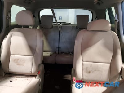 Zdjęcie 10 z 14 samochodu: 2019 KIA SEDONA LX VIN:KNDMB5C13K6555702 - miniatura