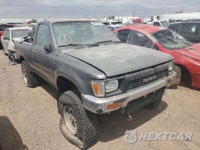 Czwarte zdjęcie samochodu z boku: 1989 TOYOTA PICKUP 1/2 TON SHORT WHEELBASE DLX VIN:JT4VN01DXK2000300 - miniatura