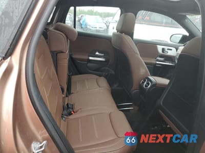 Zdjęcie 11 z 14 samochodu: 2022 MERCEDES-BENZ GLA 35 AMG VIN:W1N4N5BB3NJ342020 - miniatura