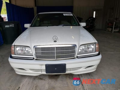 Piąte zdjęcie samochodu w środku: 1998 MERCEDES-BENZ C 230 VIN:WDBHA23G6WA642857 - miniatura