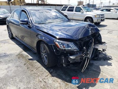 Czwarte zdjęcie samochodu z boku: 2020 MERCEDES-BENZ S 560 VIN:WDDUG8DB0LA502440 - miniatura