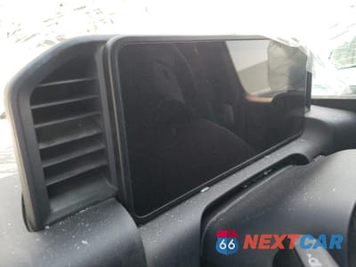 Zdjęcie 9 z 12 samochodu: 2022 RIVIAN EDV 700 VIN:7FCEHDB73NN003690 - miniatura