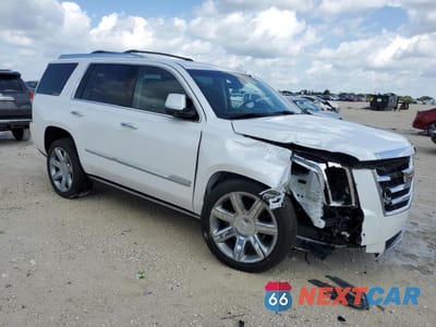 Czwarte zdjęcie samochodu z boku: 2019 CADILLAC ESCALADE PREMIUM LUXURY VIN:1GYS4CKJ5KR351967 - miniatura