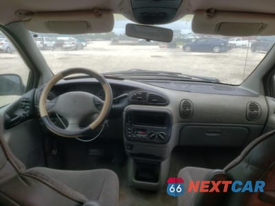 Zdjęcie 8 z 13 samochodu: 2000 DODGE GRAND CARAVAN SE VIN:1B4GP44GXYB639573 - miniatura