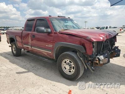 Czwarte zdjęcie samochodu z boku: 2004 CHEVROLET SILVERADO C2500 HEAVY DUTY VIN:1GCHC29154E207560 - miniatura