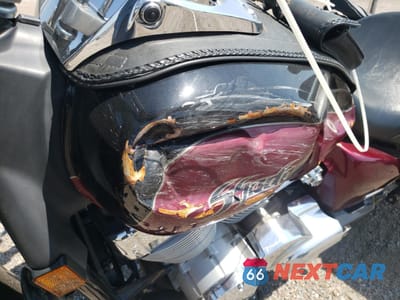 Zdjęcie 9 z 11 samochodu: 2004 HONDA VT750 CA VIN:JH2RC50324K013470 - miniatura
