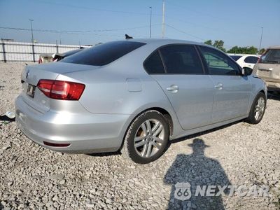 Trzecie zdjęcie samochodu z tyłu: 2015 VOLKSWAGEN JETTA BASE VIN:3VW2K7AJ1FM203579 - miniatura