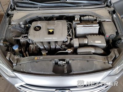 Zdjęcie 11 z 12 samochodu: 2017 HYUNDAI ELANTRA SE VIN:KMHD74LF3HU090099 - miniatura