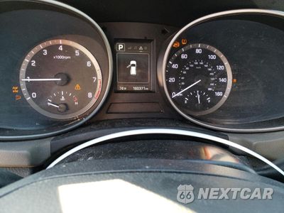 Zdjęcie 9 z 13 samochodu: 2018 HYUNDAI SANTA FE SPORT VIN:5XYZTDLB2JG542084 - miniatura