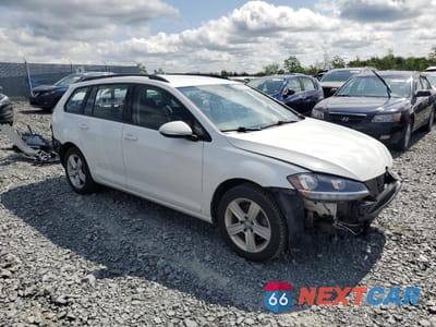 Czwarte zdjęcie samochodu z boku: 2019 VOLKSWAGEN GOLF SPORTWAGEN S VIN:3VW117AU9KM519203 - miniatura