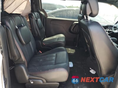 Zdjęcie 11 z 13 samochodu: 2016 DODGE GRAND CARAVAN R/T VIN:2C4RDGEG5GR275258 - miniatura