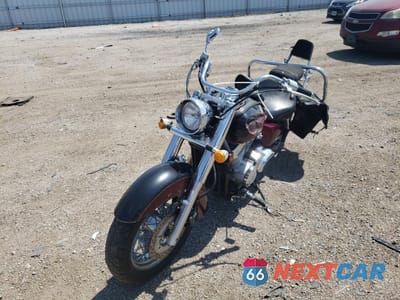 Drugie zdjęcie samochodu z przodu: 2004 HONDA VT750 CA VIN:JH2RC50324K013470 - miniatura