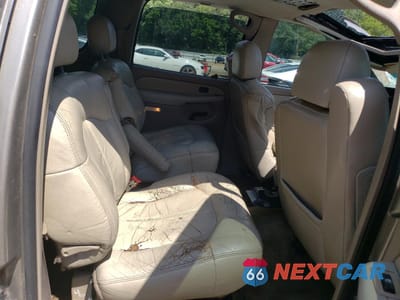 Zdjęcie 11 z 13 samochodu: 2002 CHEVROLET SUBURBAN C1500 VIN:1GNEC16Z32J153582 - miniatura