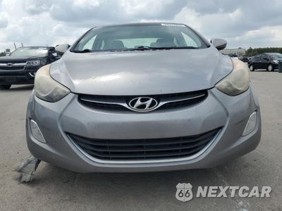 Piąte zdjęcie samochodu w środku: 2012 HYUNDAI ELANTRA GLS VIN:KMHDH4AE4CU442459 - miniatura
