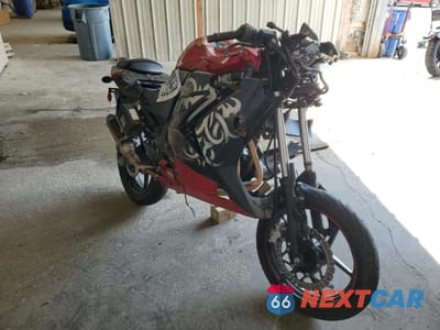 2010 KAWASAKI EX250 J JKAEXMJ1XADA64957 - główne zdjęcie licytacji z USA - miniatura
