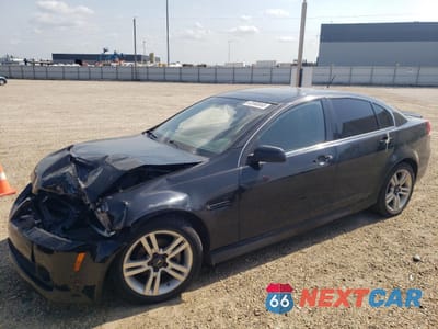 2009 PONTIAC G8 6G2ER57769L165985 - główne zdjęcie licytacji z USA - miniatura