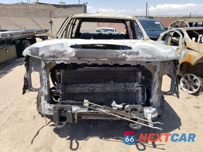 Piąte zdjęcie samochodu w środku: 2022 CHEVROLET SILVERADO K3500 LTZ VIN:1GC4YUEYXNF338977 - miniatura