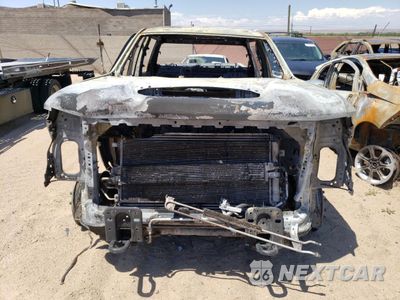 Piąte zdjęcie samochodu w środku: 2022 CHEVROLET SILVERADO K3500 LTZ VIN:1GC4YUEYXNF338977 - miniatura