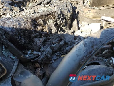 Zdjęcie 9 z 11 samochodu: 2016 BMW I8 VIN:WBY2Z2C53GV675404 - miniatura