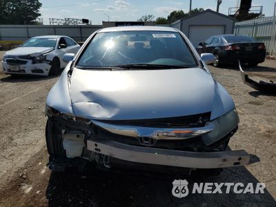 Piąte zdjęcie samochodu w środku: 2010 HONDA CIVIC LX VIN:2HGFA1F5XAH319954 - miniatura