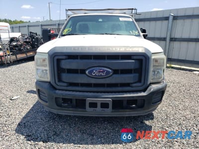 Piąte zdjęcie samochodu w środku: 2013 FORD F250 SUPER DUTY VIN:1FDBF2A68DEB65529 - miniatura