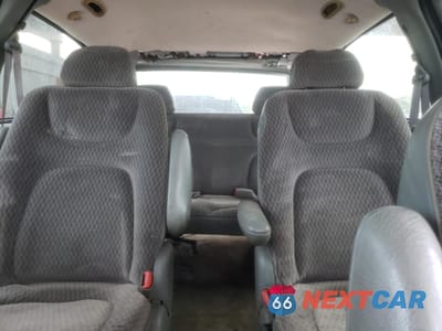 Zdjęcie 10 z 13 samochodu: 2000 DODGE GRAND CARAVAN SE VIN:1B4GP44GXYB639573 - miniatura