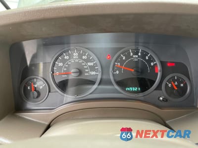 Zdjęcie 8 z 10 samochodu: 2007 JEEP COMPASS VIN:1J8FT47W07D124171 - miniatura