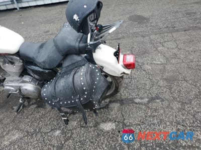 Zdjęcie 9 z 11 samochodu: 2011 HARLEY-DAVIDSON XL883 L VIN:1HD4CR210BC405956 - miniatura