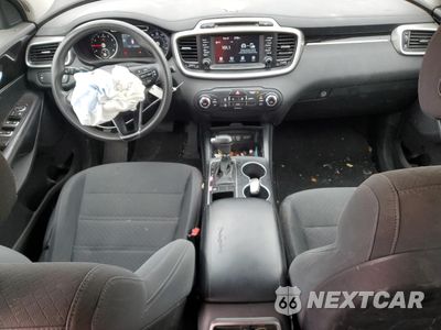 Zdjęcie 8 z 12 samochodu: 2018 KIA SORENTO LX VIN:5XYPG4A31JG373554 - miniatura