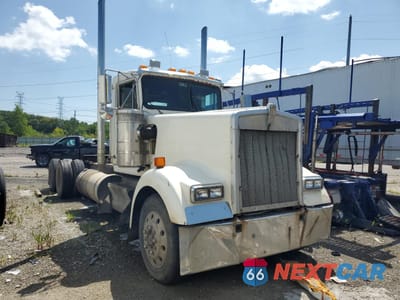 1994 KENWORTH CONSTRUCTION W900 1XKWDR9X8RS619907 - główne zdjęcie licytacji z USA - miniatura