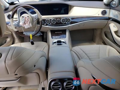Zdjęcie 8 z 12 samochodu: 2020 MERCEDES-BENZ S 560 VIN:WDDUG8DB0LA502440 - miniatura
