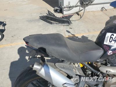 Zdjęcie 6 z 11 samochodu: 2016 DUCATI MONSTER 1200 S VIN:ZDM1RBSV0GB019600 - miniatura