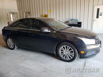 Czwarte zdjęcie samochodu z boku: 2011 CHEVROLET CRUZE ECO VIN:1G1PJ5S9XB7306100 - miniatura