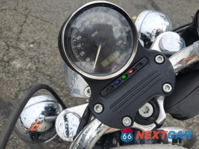Zdjęcie 8 z 11 samochodu: 2011 HARLEY-DAVIDSON XL883 L VIN:1HD4CR210BC405956 - miniatura